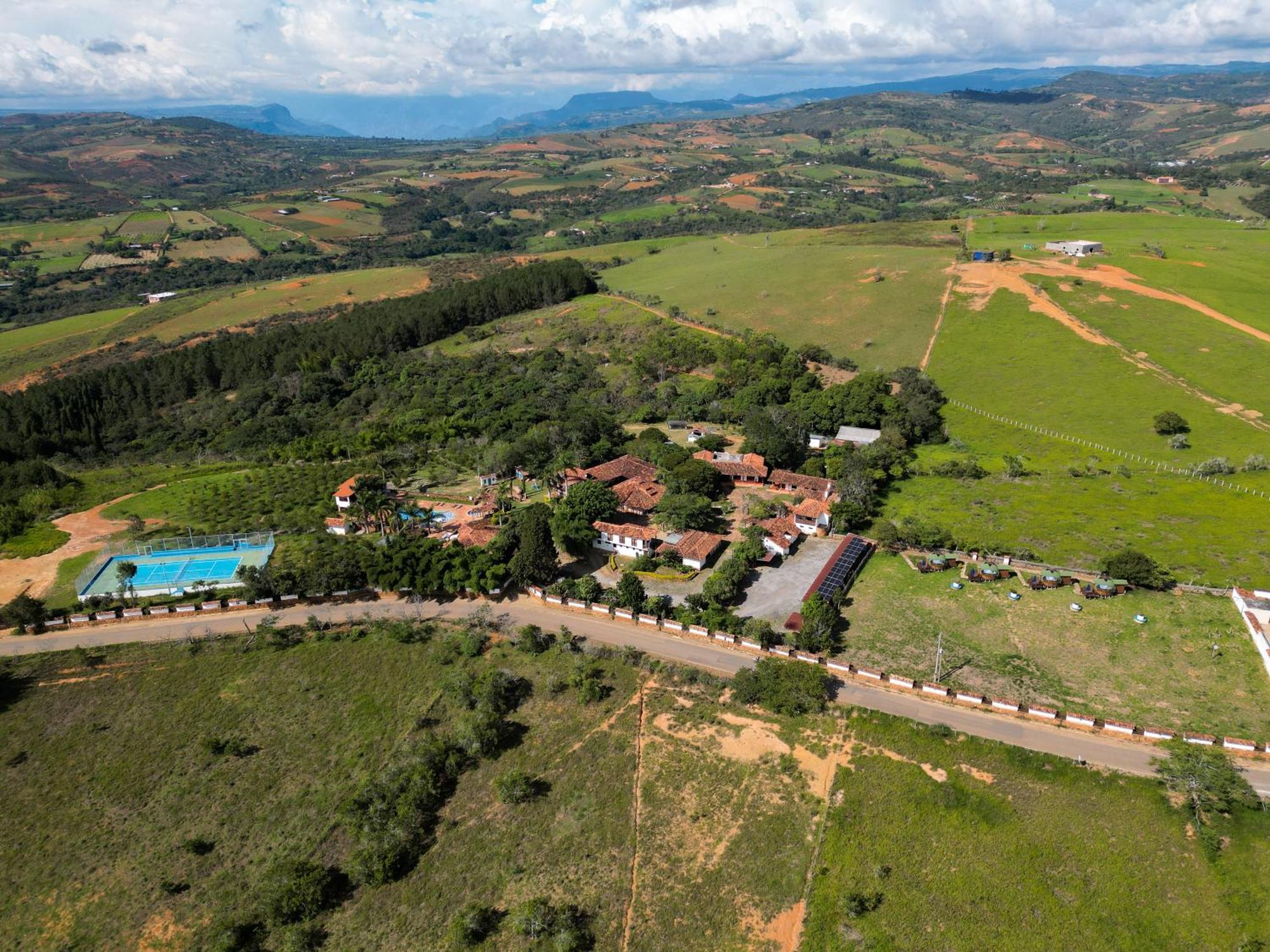 Hotel Finca Buenos Aires Barichara Eksteriør bilde